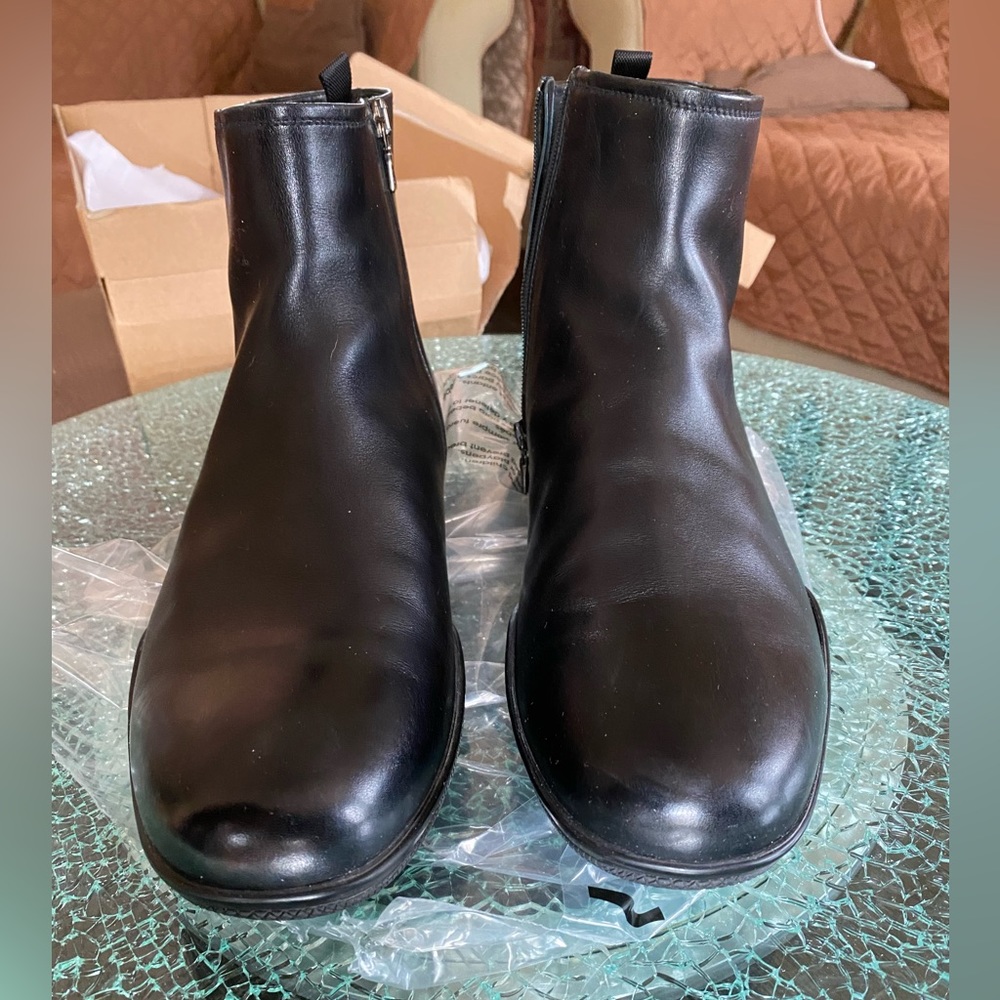 Prada Mens 9.5 Black Napa Leather Ankle Boots Side Zip 4T2011 Authenticated